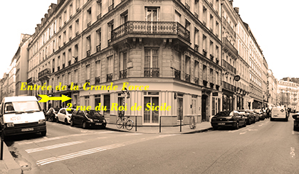 Aujourd'hui, rue du roi de Sicile, devant l'entrée de la Grande Force